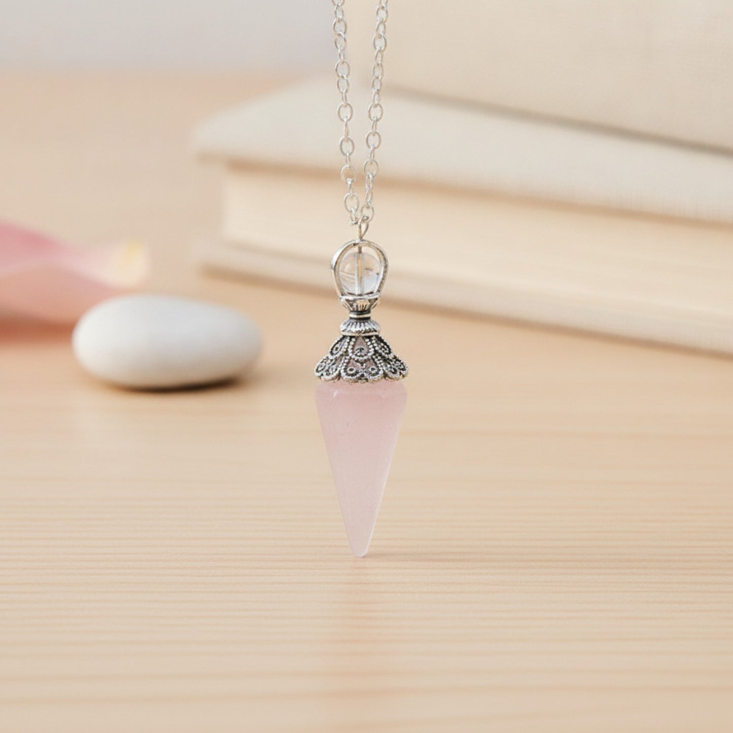 Pendule Reiki Quartz Rose Naturel - Cône Hexagonal pour Bijoux & Collier