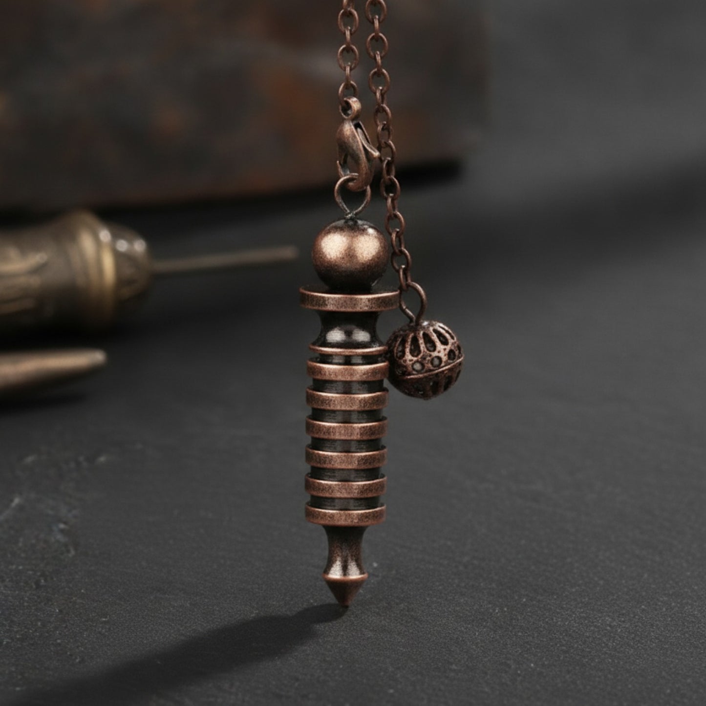 Pendule de Radiesthésie en Métal Bronze & Cuivre pour Reiki et Divination