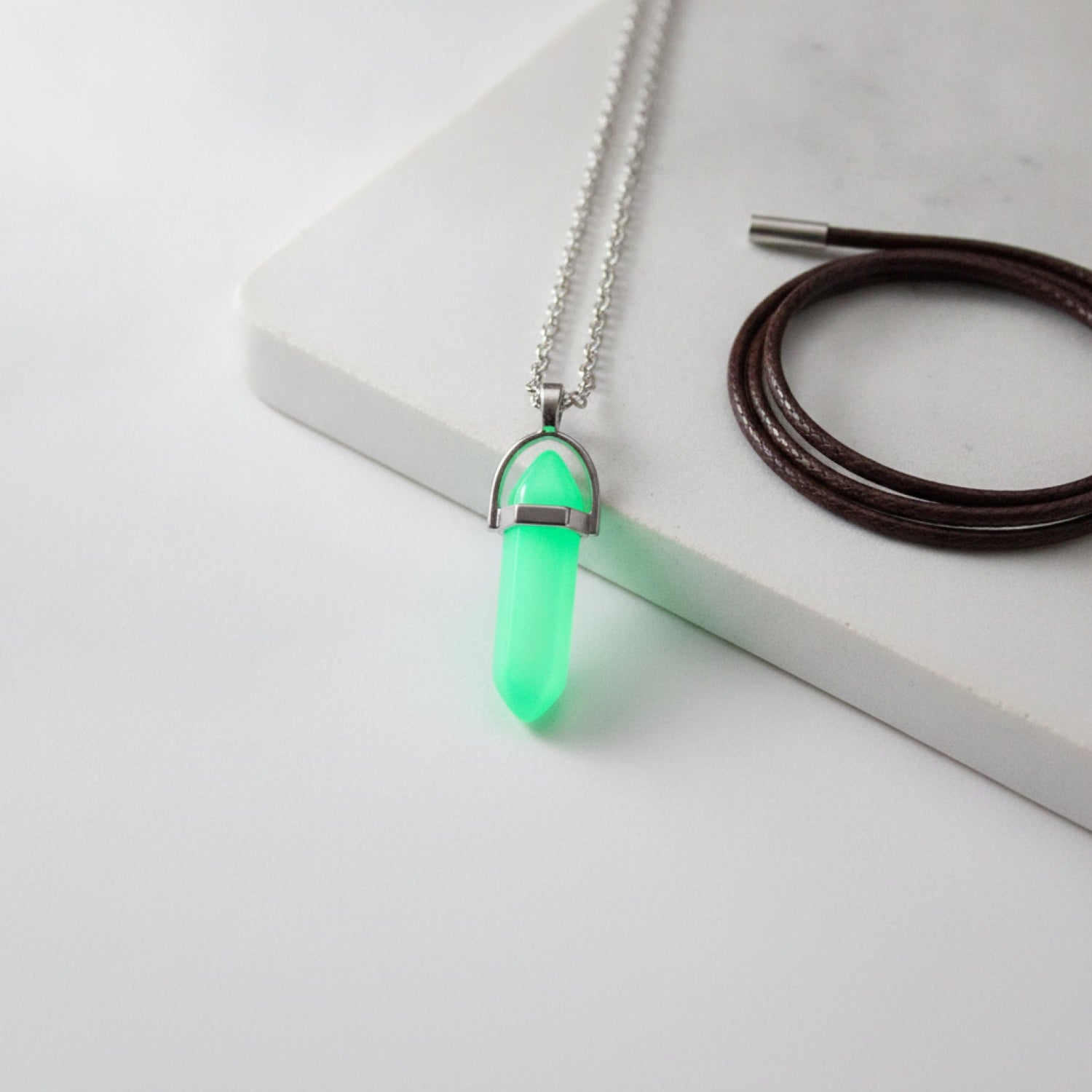 Pendentif Hexagonal en Cristal Naturel : Quartz, Opale, Agate - Bijou Bohème Chic